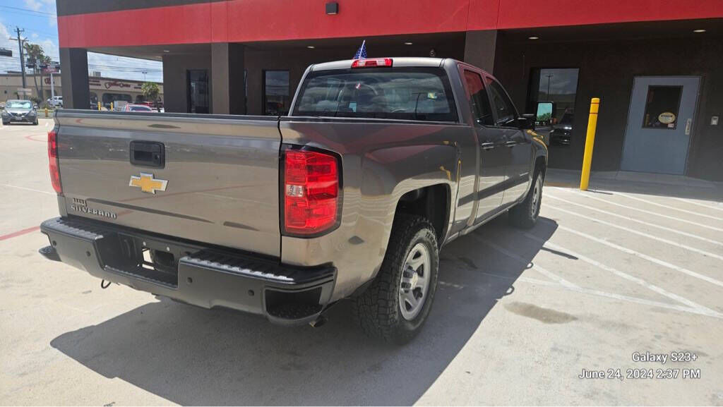 2017 CHEVROLET Silverado