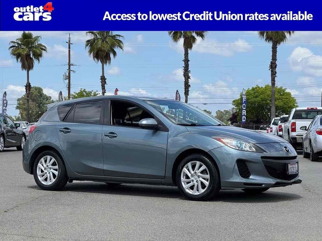 2012 MAZDA Mazda3