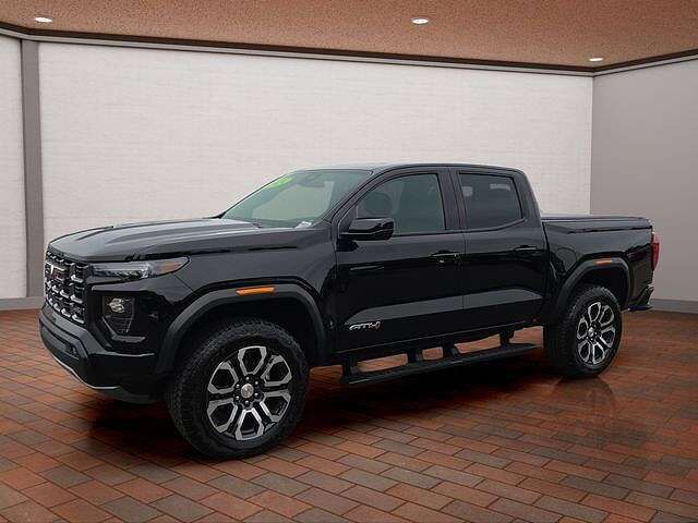 2024 GMC Canyon