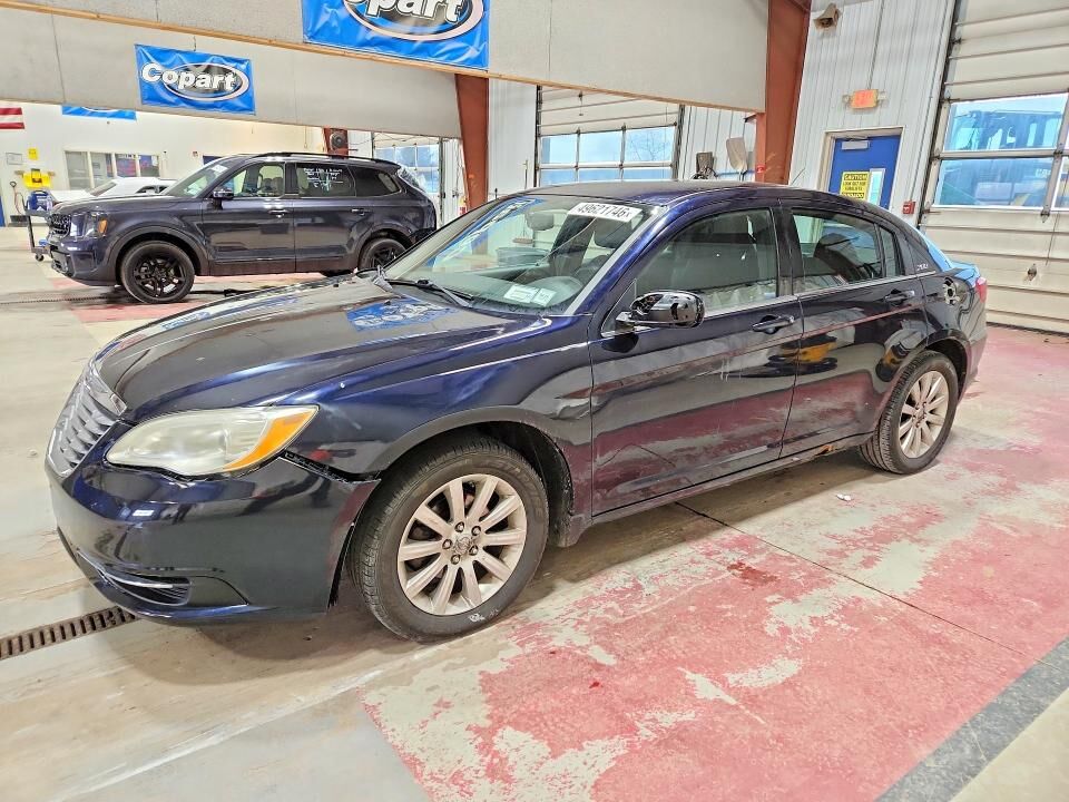 2011 CHRYSLER 200