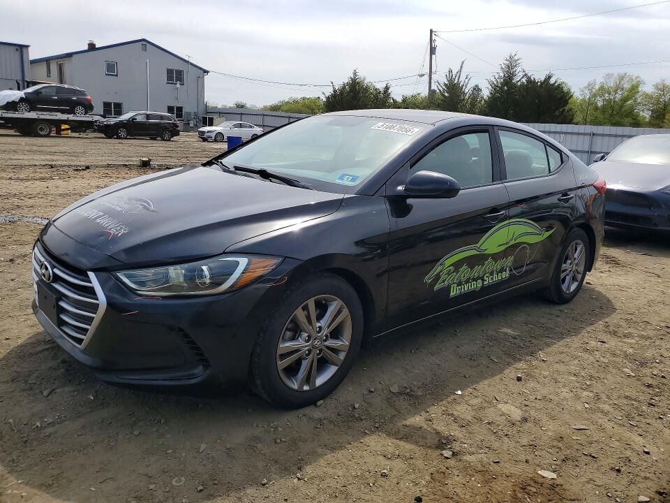 2017 HYUNDAI Elantra