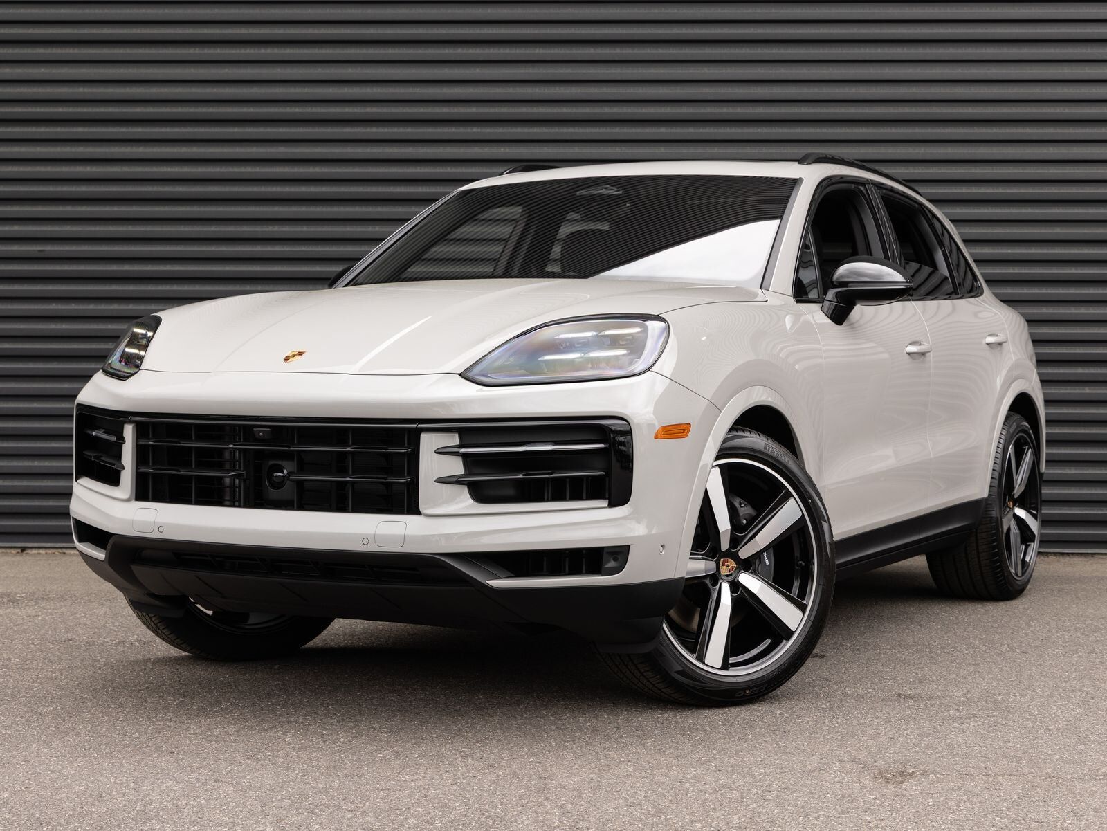 2026 PORSCHE Cayenne