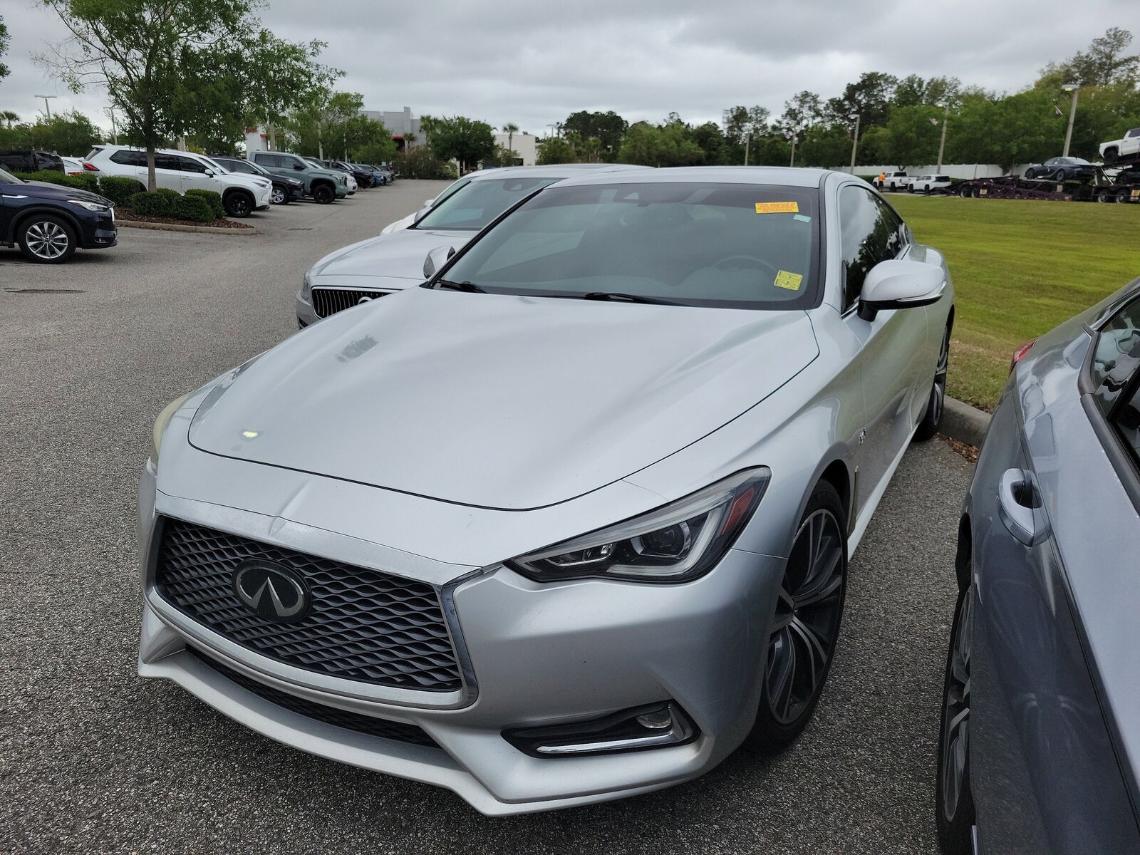 2020 INFINITI Q60