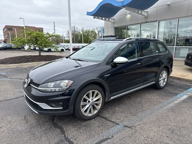 2019 VOLKSWAGEN Golf Alltrack