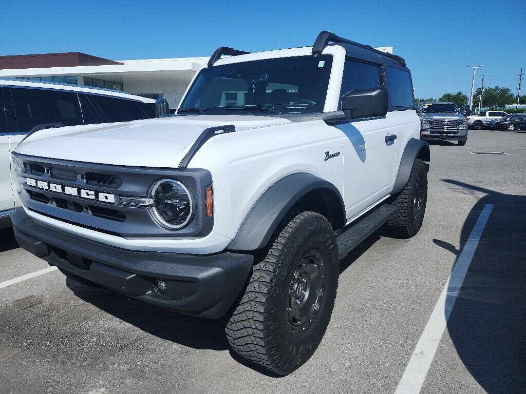 2024 FORD Bronco
