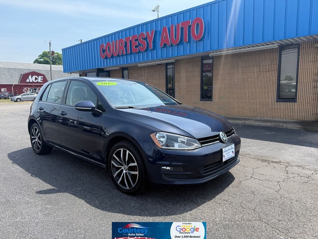 2017 VOLKSWAGEN Golf