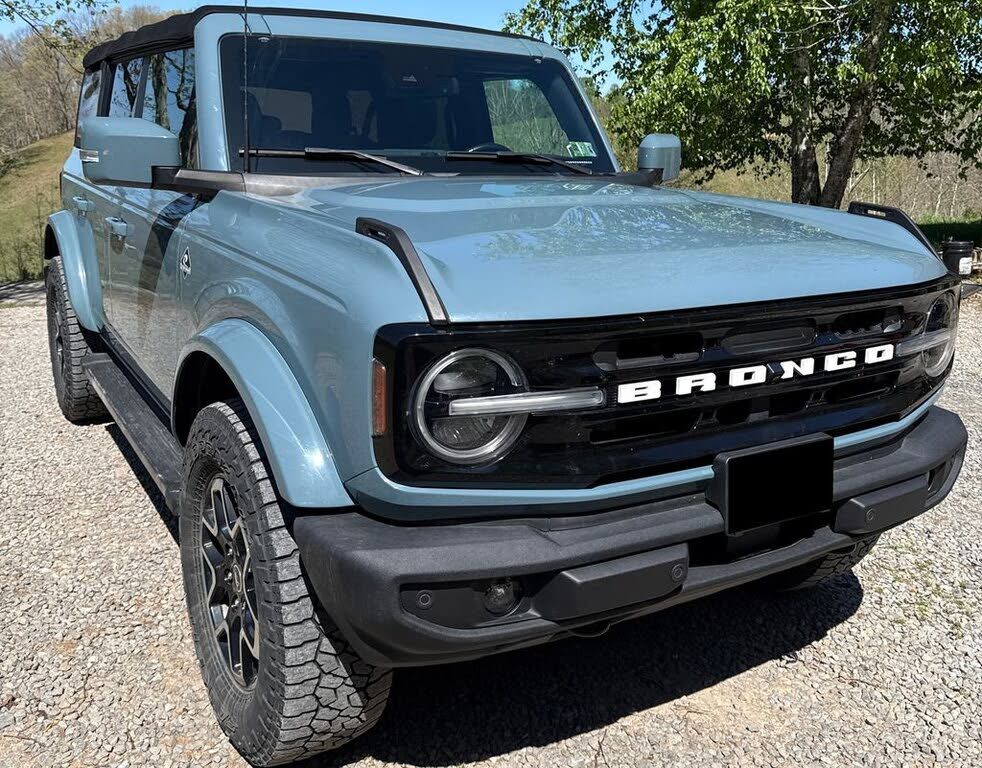 2021 FORD Bronco