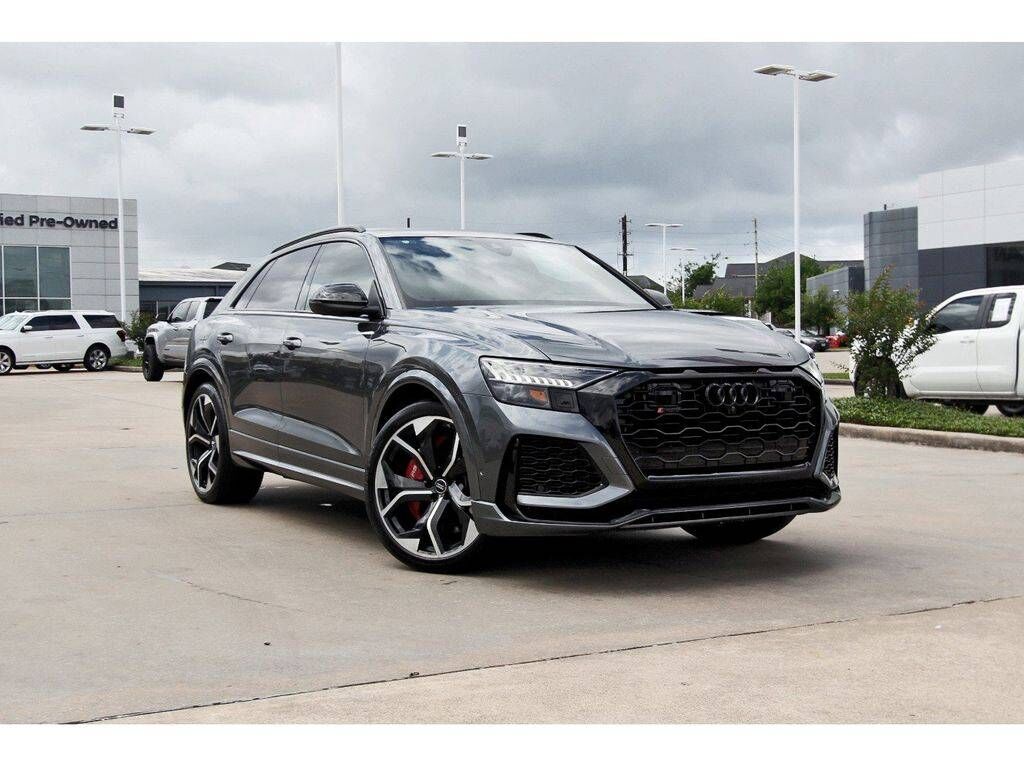 2021 AUDI RS Q8