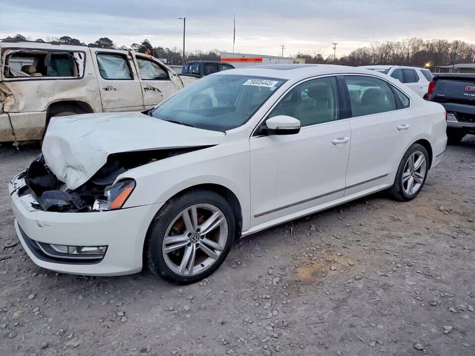 2015 VOLKSWAGEN Passat