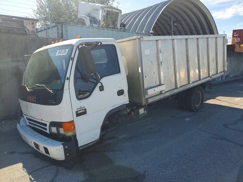 2003 GMC W4