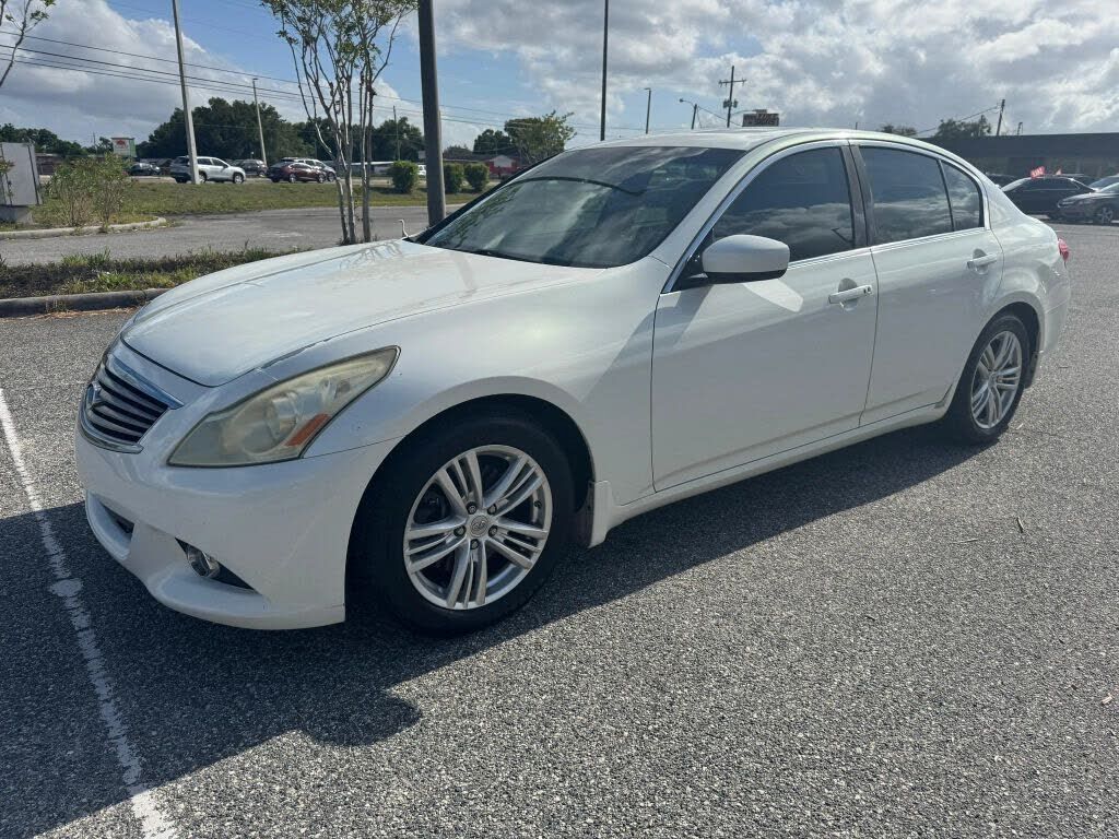2012 INFINITI G37