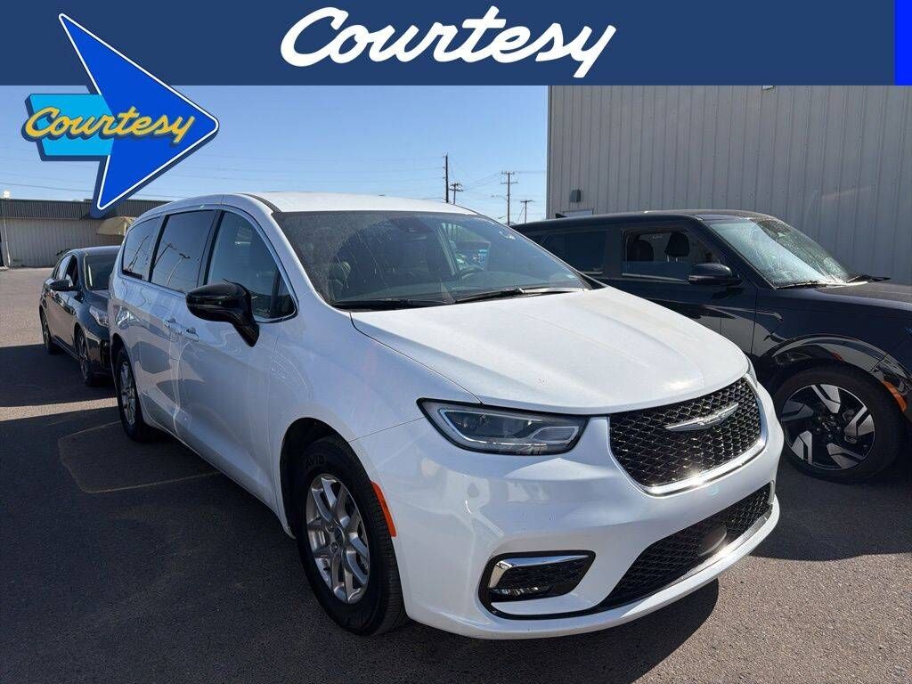 2025 CHRYSLER Pacifica