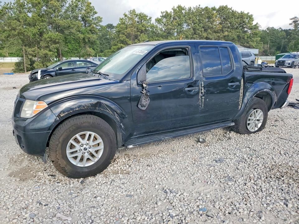 2017 NISSAN Frontier