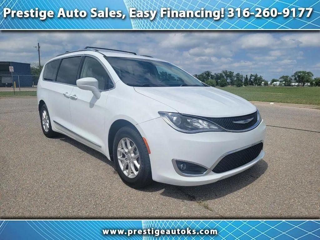 2020 CHRYSLER Pacifica