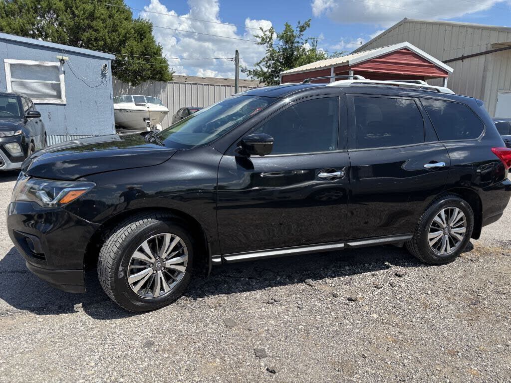2019 NISSAN Pathfinder