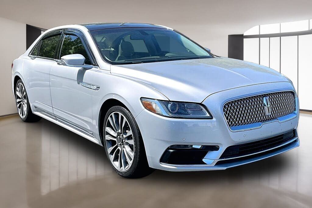 2017 LINCOLN Continental