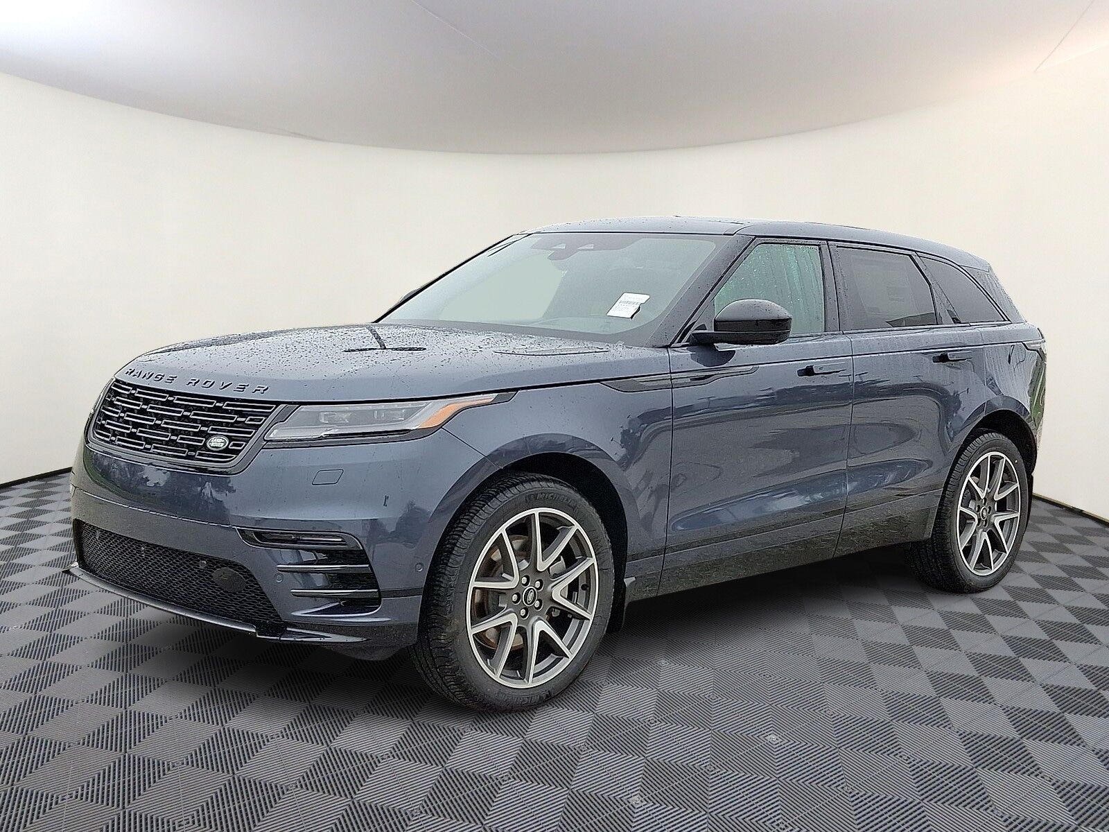 2026 LAND ROVER Range Rover Velar