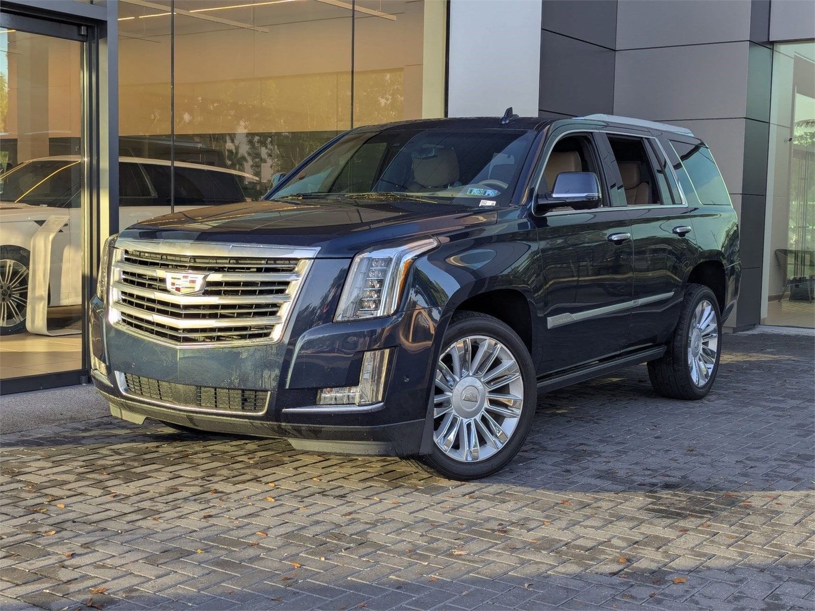 2019 CADILLAC Escalade