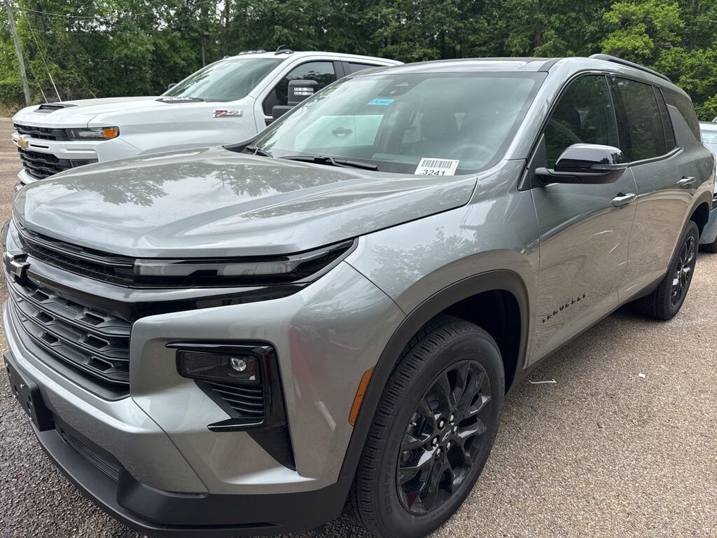 2026 CHEVROLET Traverse