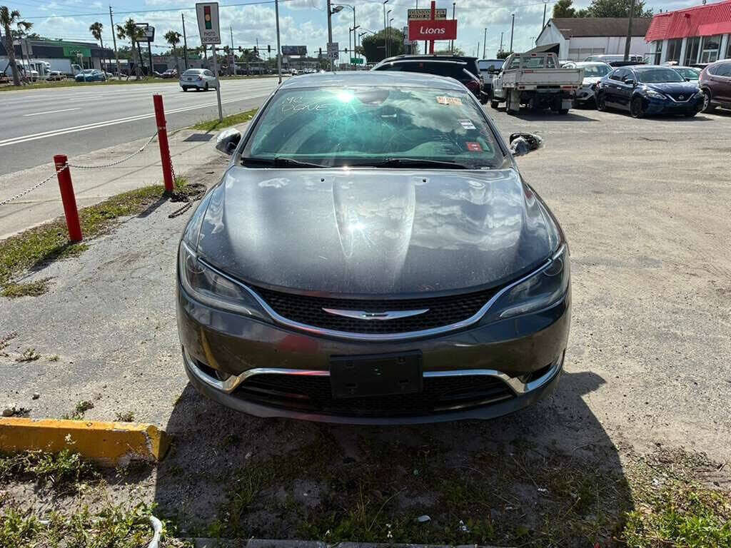 2015 CHRYSLER 200