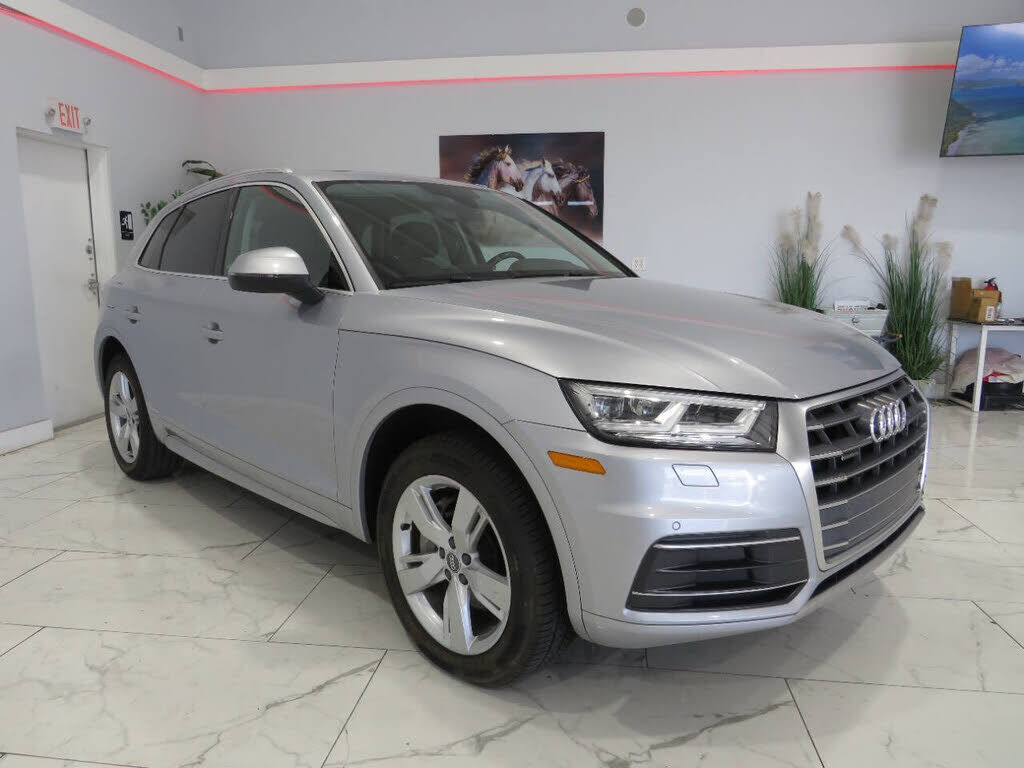 2018 AUDI Q5