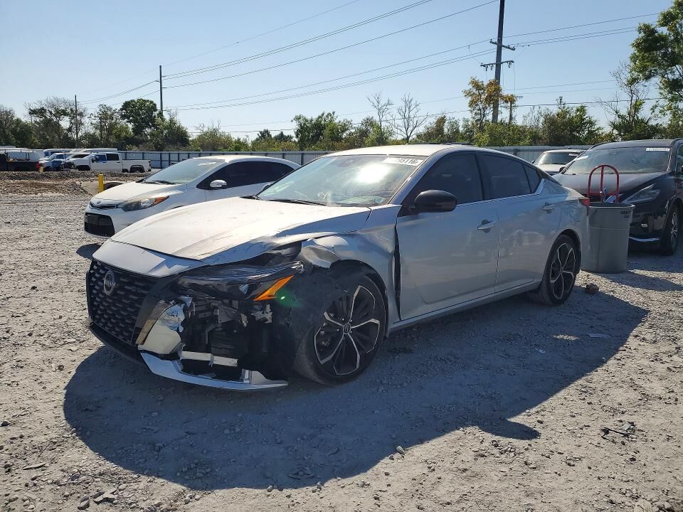 2025 NISSAN Altima