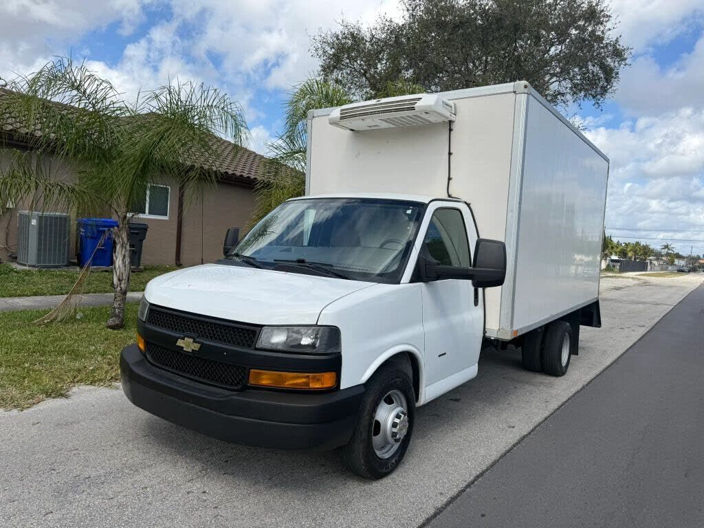 2018 CHEVROLET Express