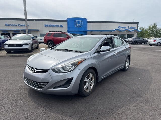 2015 HYUNDAI Elantra
