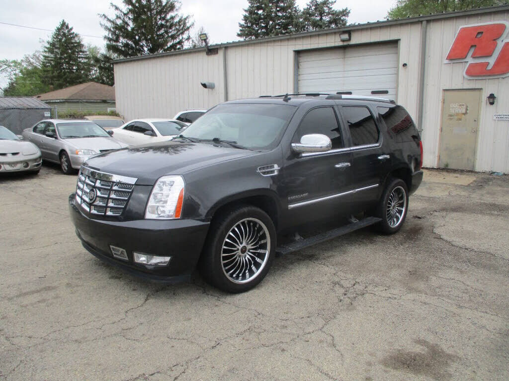 2010 CADILLAC Escalade