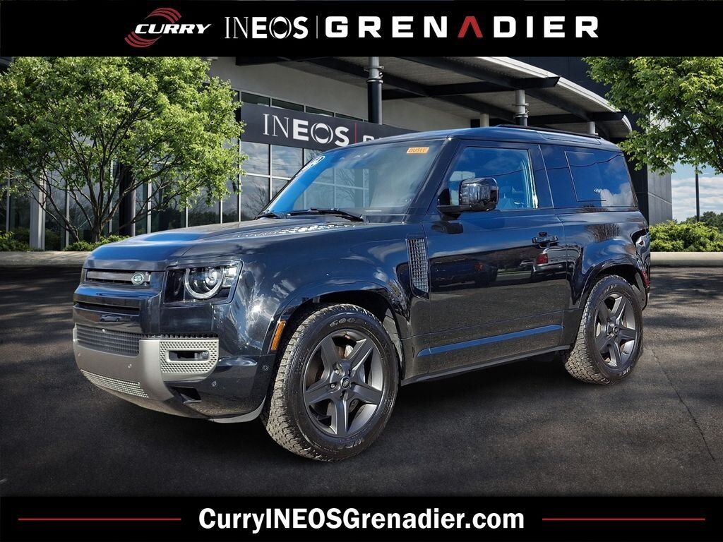 2024 LAND ROVER Defender