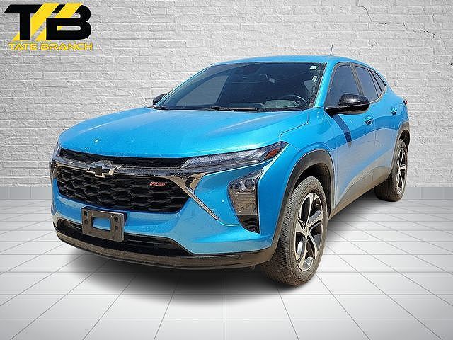 2025 CHEVROLET Trax