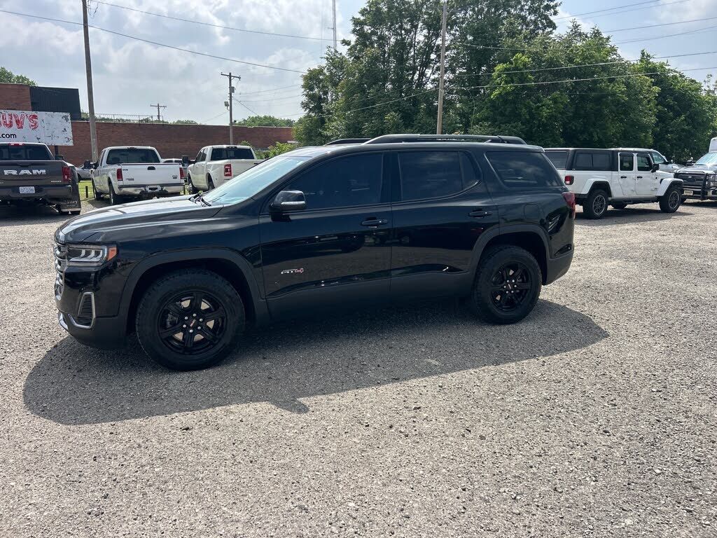 2023 GMC Acadia