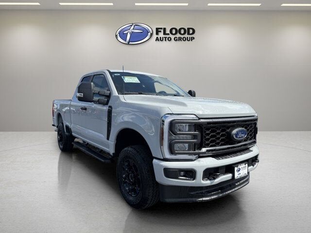2026 FORD F-250