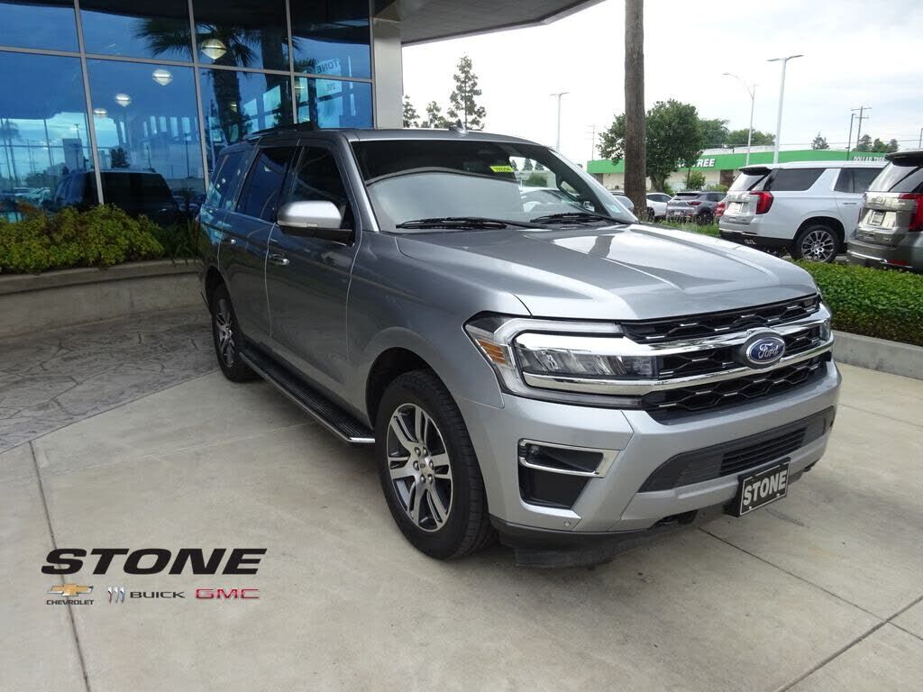 2022 FORD Expedition
