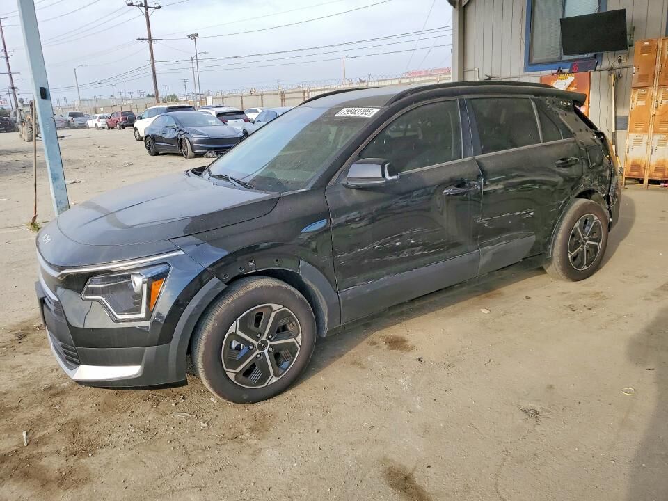 2025 KIA Niro