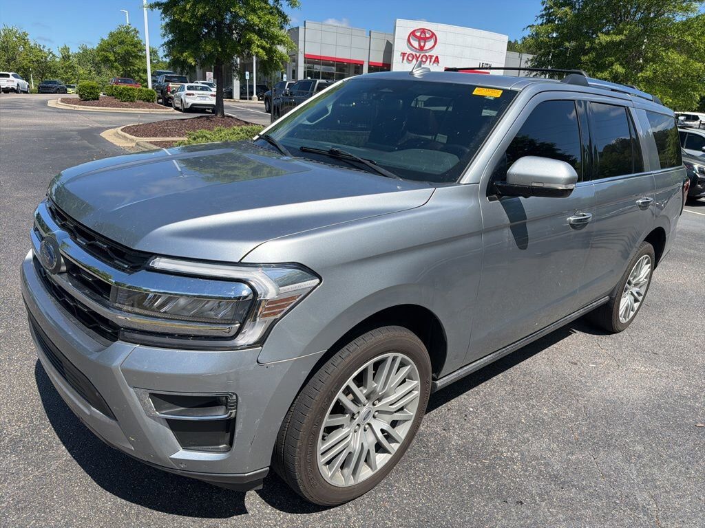 2022 FORD Expedition