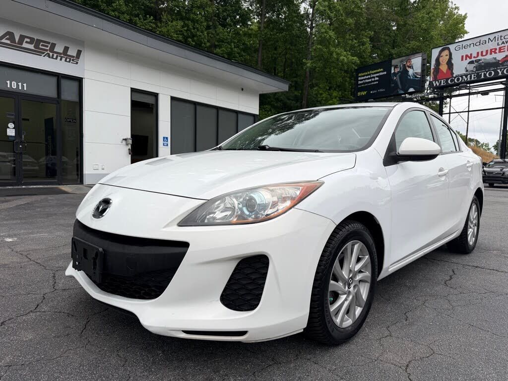 2013 MAZDA Mazda3