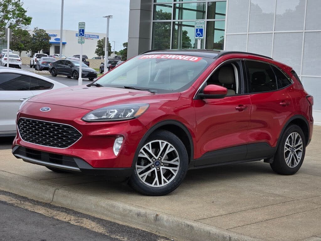 2021 FORD Escape