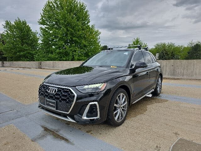 2021 AUDI Q5 e