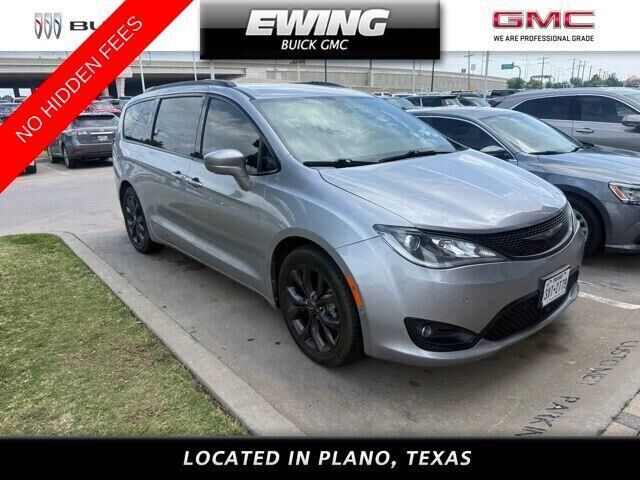 2020 CHRYSLER Pacifica