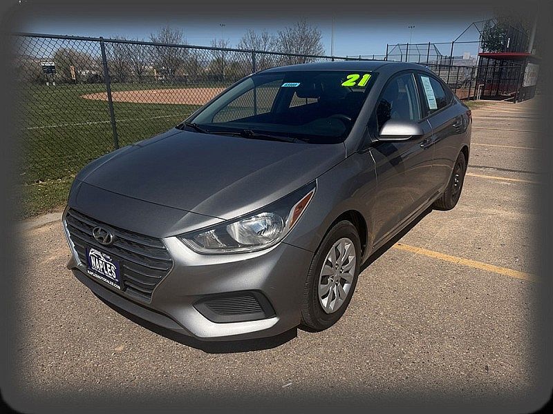2021 HYUNDAI Accent