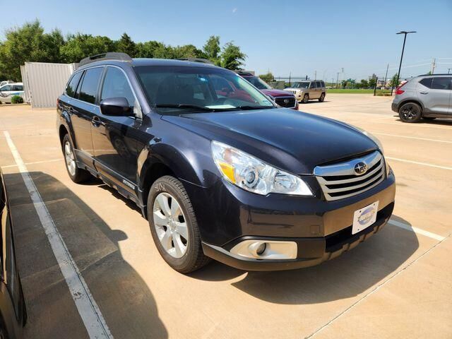 2012 SUBARU Outback