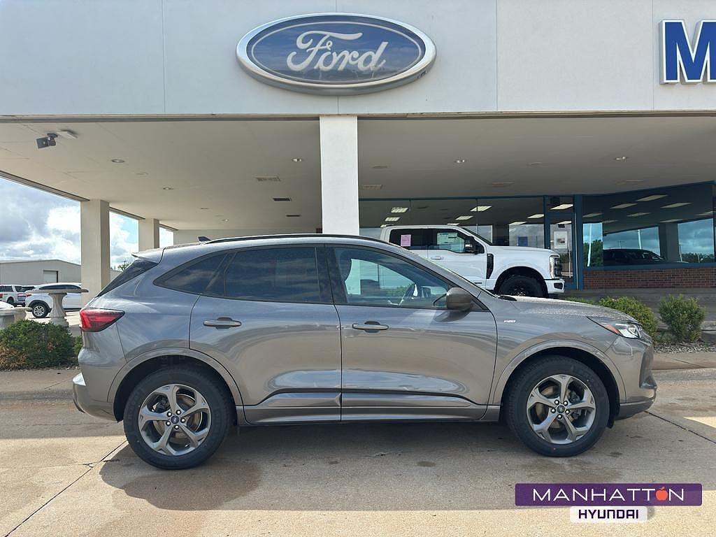 2024 FORD Escape