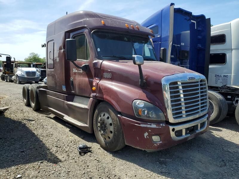 2015 FREIGHTLINER Cascadia