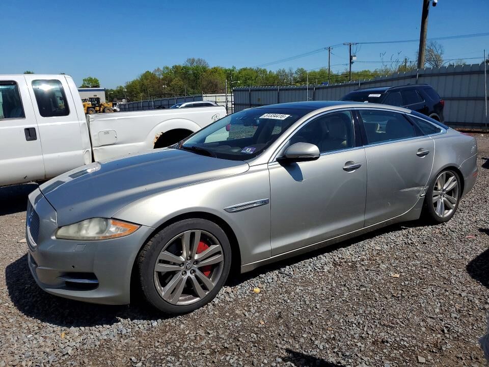 2013 JAGUAR XJ