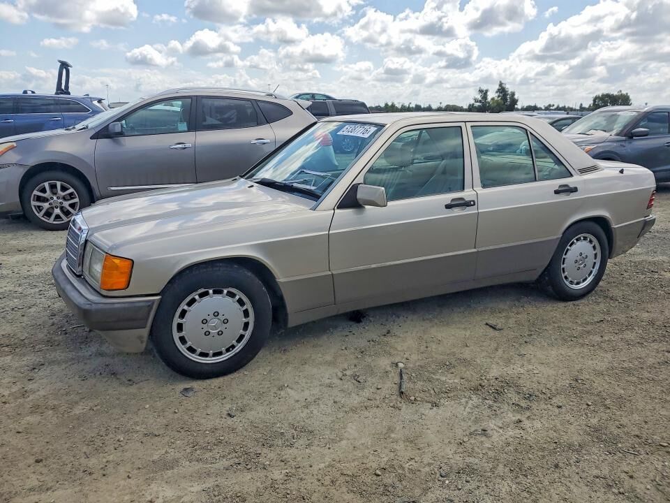 1993 MERCEDES-BENZ 190