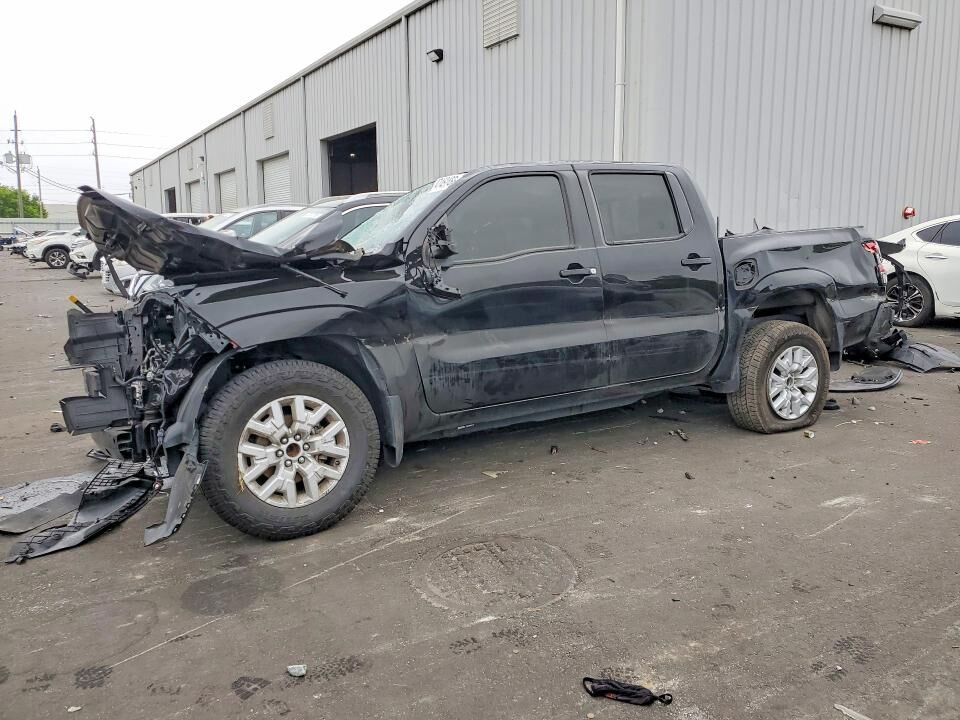 2022 NISSAN Frontier