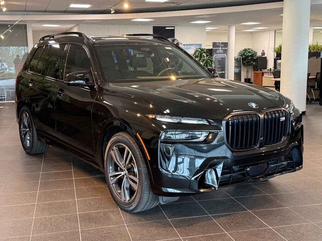 2025 BMW X7