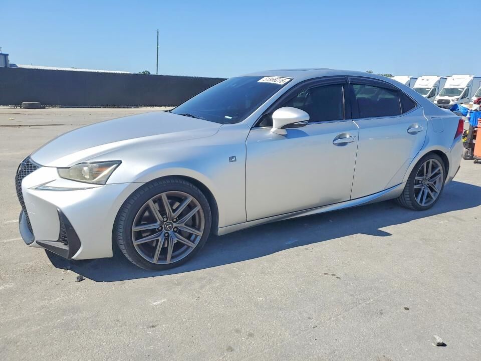 2019 LEXUS IS