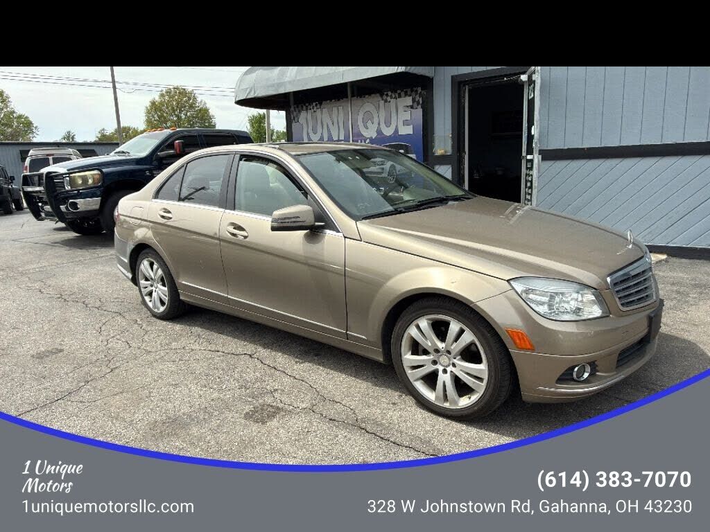 2011 MERCEDES-BENZ C-Class